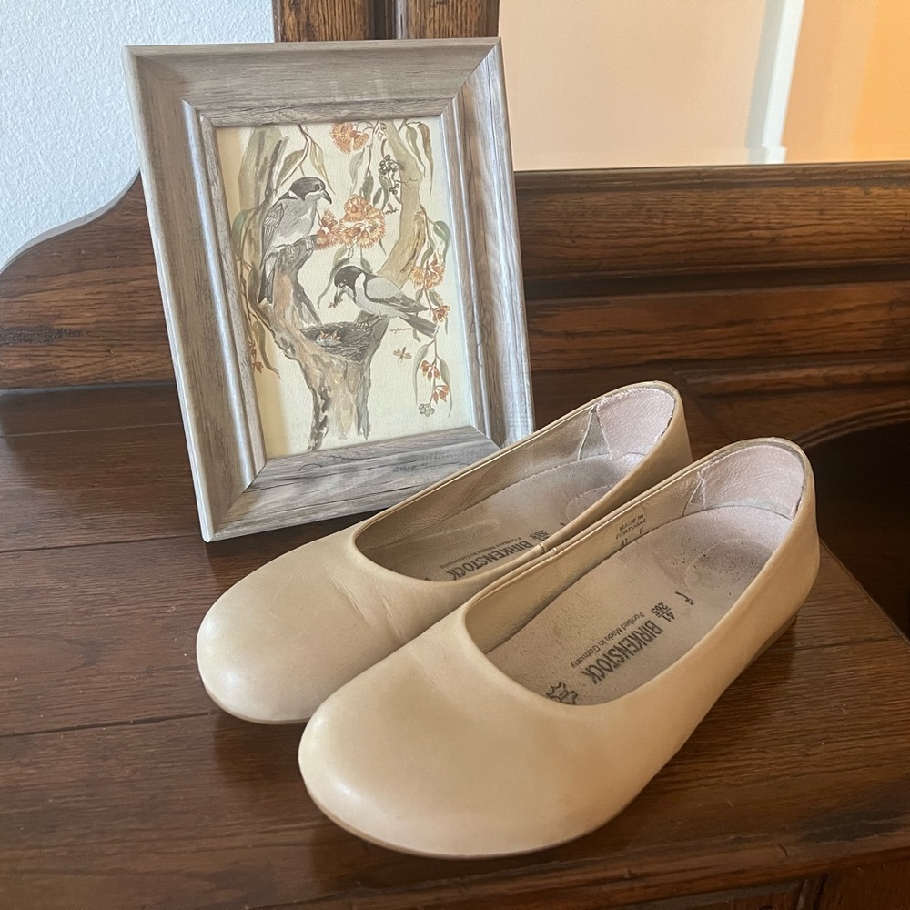 Birkenstock Keppel flats in EUC.